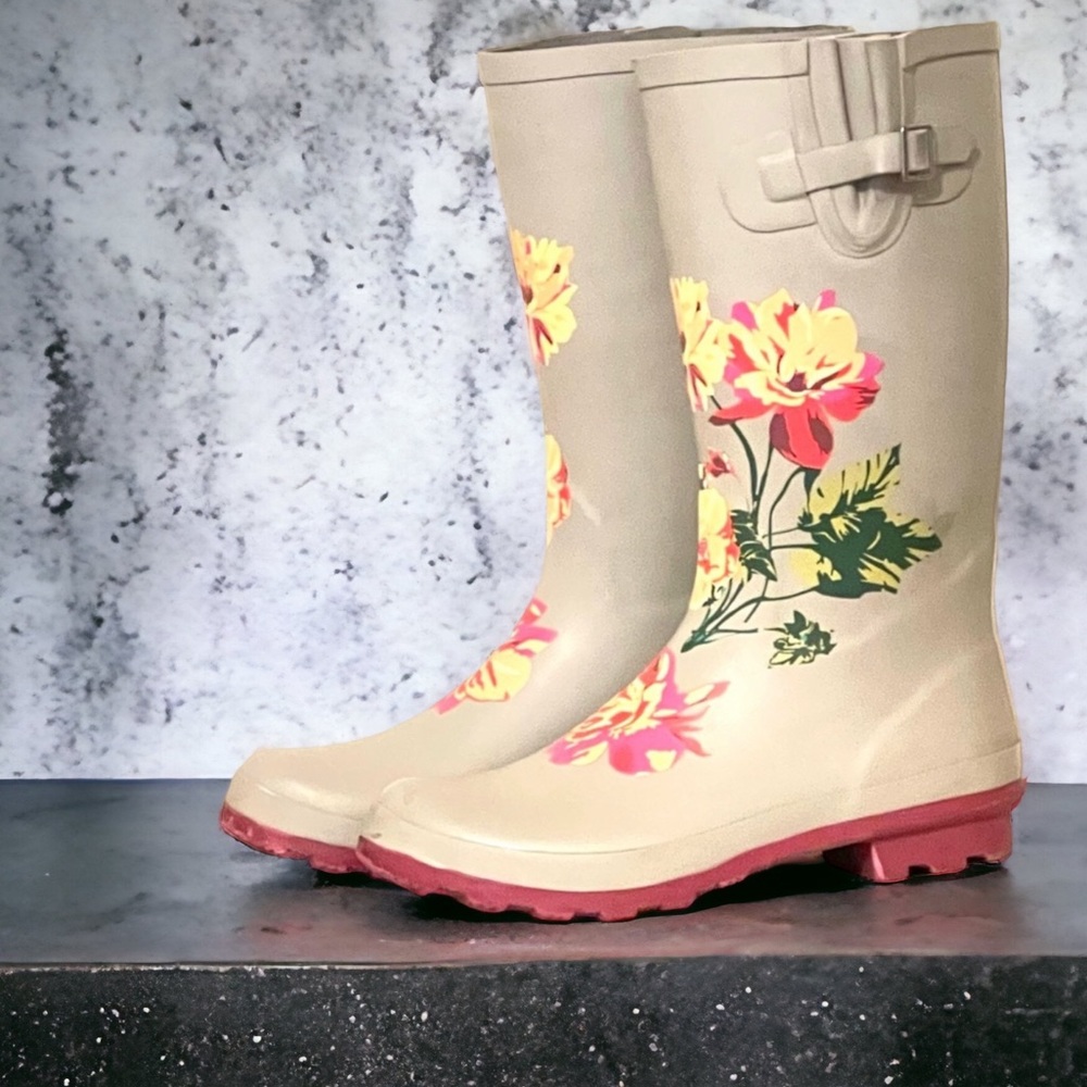 Gray Rain boots With Floral Print